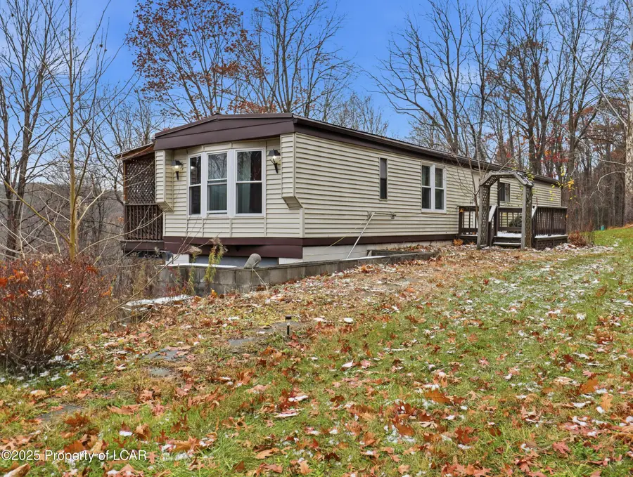479 Quicks Bend Road, Sugar Run, PA 18846 - Image #2