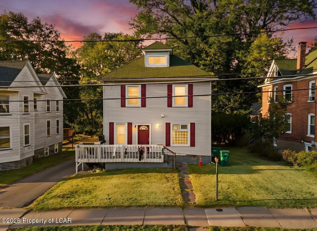 120 Ridgeway Street, East Stroudsburg, PA 18301 - #1