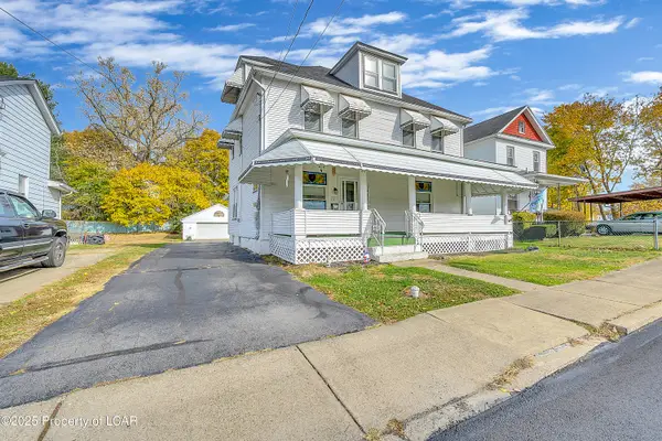 55 Welsh Street, Jenkins Township, PA 18640