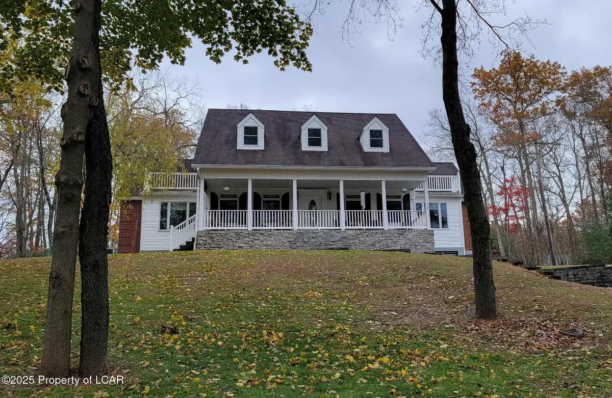 100 Monroe Court, Weatherly, PA 18255 - Image #1