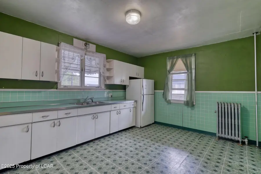 275 Maffett Street, Plains, PA 18705 - Image #3