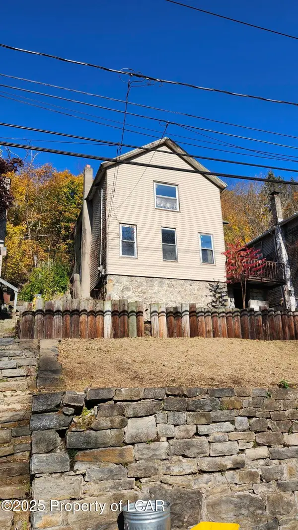 1143 Old Exeter Avenue, Exeter, PA 18643