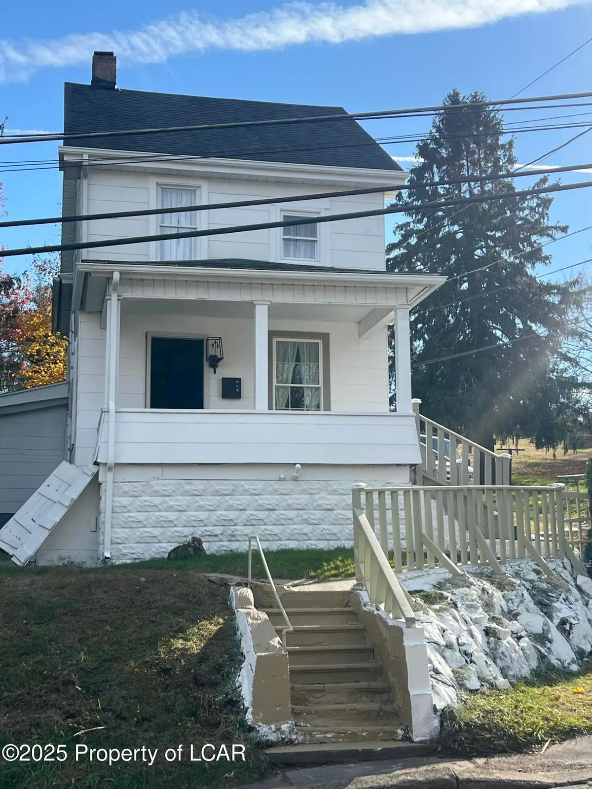 283 Hudsondale Street, Weatherly, PA 18255 - Image #1