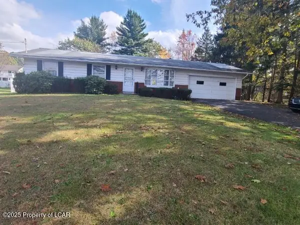 250 S Mountain Boulevard, Mountain Top, PA 18707