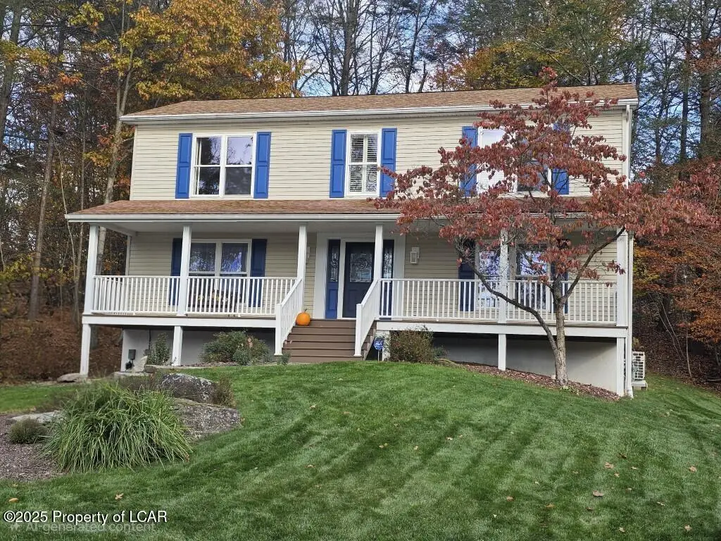124 White Birch Lane, Dallas, PA 18612 - Image #1