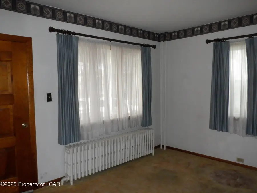 315 Alvin Street, Freeland, PA 18224 - Image #3