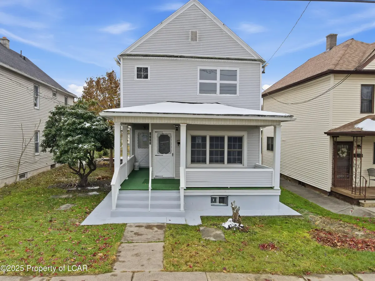 1727 Dorothy St, Scranton, PA 18504 - Image #1