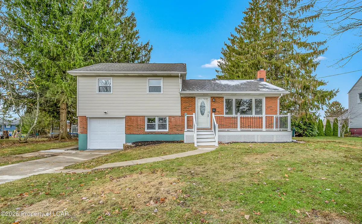 6 Arthur Circle, Mountain Top, PA 18707 - Image #1