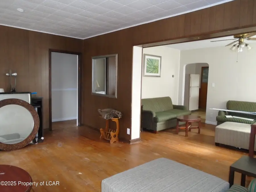 30 Litchey Drive, Plains, PA 18702 - Image #2