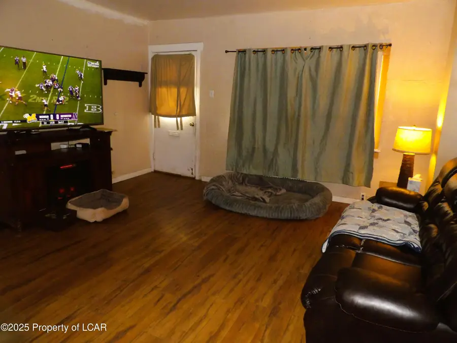 148 Carlisle Street, Wilkes Barre, PA 18702 - Image #3