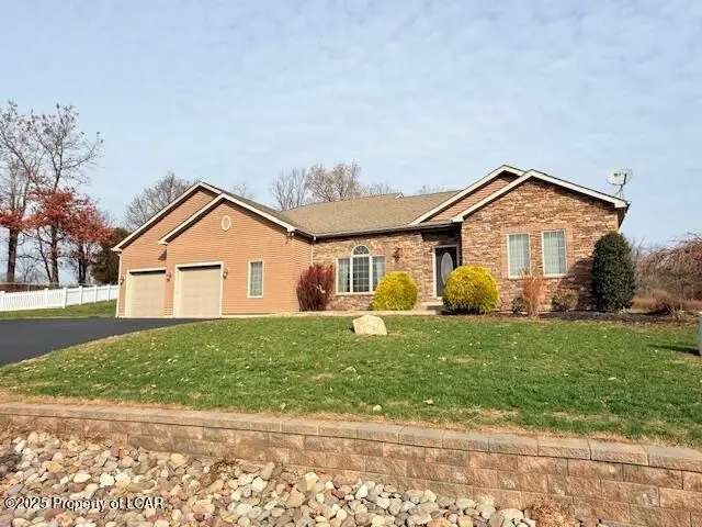 36 Lamont Drive, Drums, PA 18222 - Image #2