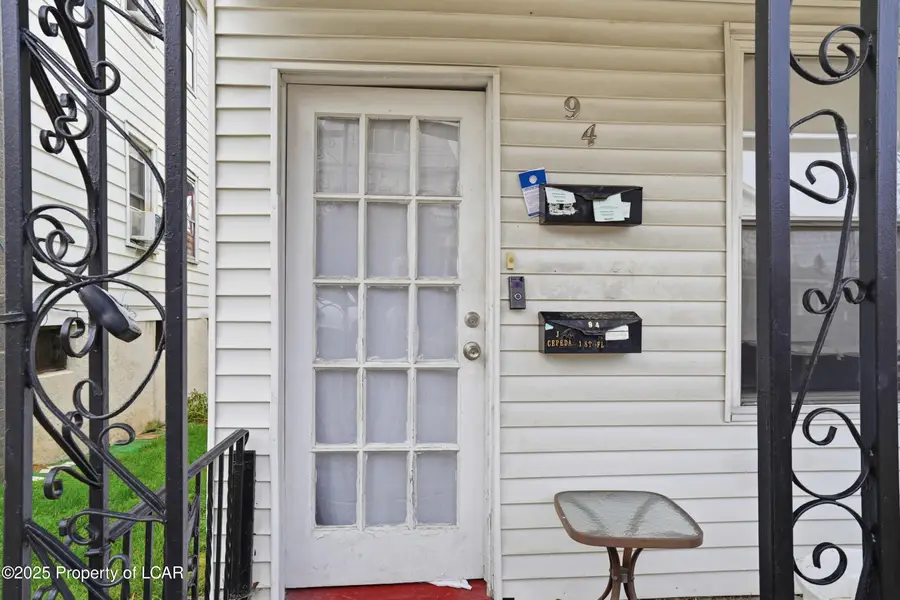 94 Hillside Street, Wilkes Barre, PA 18702 - Image #3