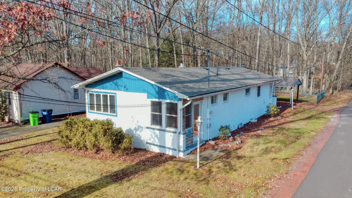 35 Carter Drive, White Haven, PA 18661 - Image #1