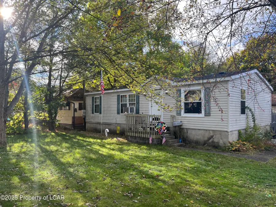 143 E Luzerne Avenue, Larksville, PA 18704 - Image #3
