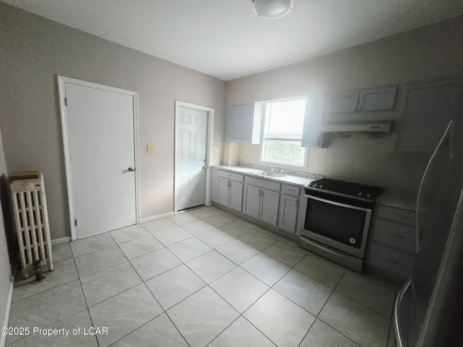 271-273 Walnut Street, Luzerne, PA 18709 - Image #3
