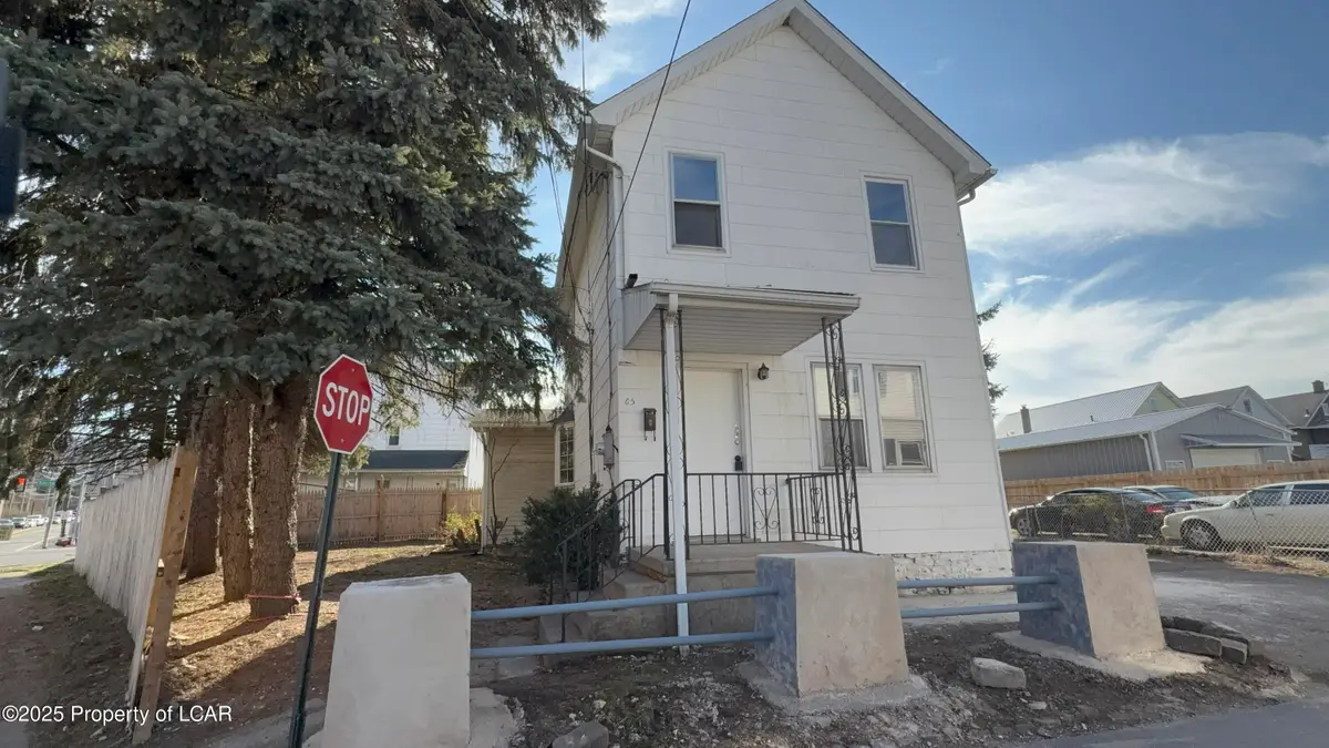 65 Corbett Lane, Wilkes Barre, PA 18702 - Image #1