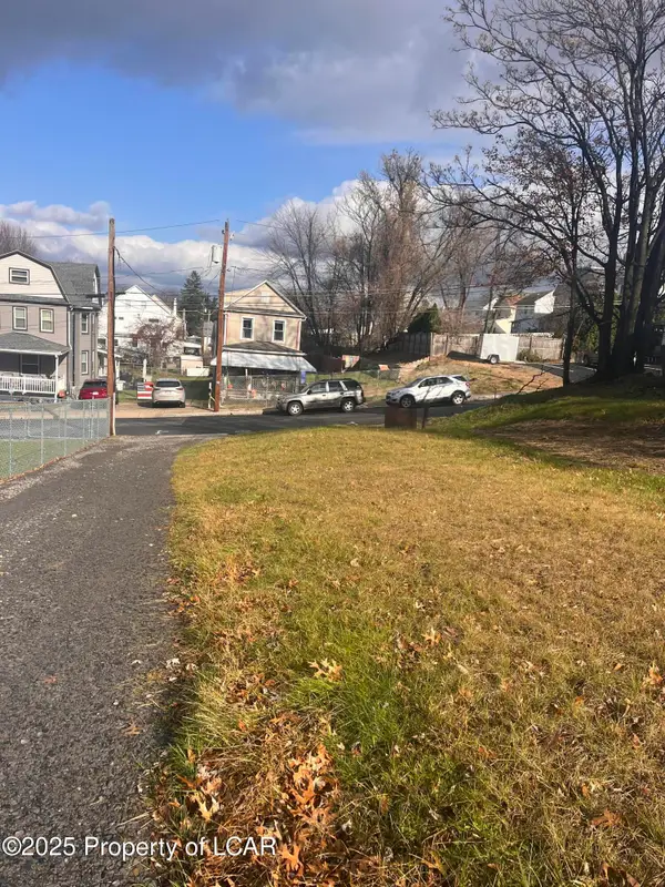 31 Harriet Street, Wilkes-Barre, PA 18705