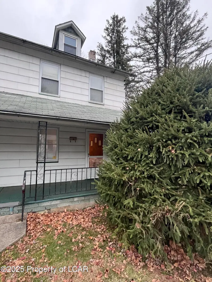 1039 W Main Avenue, Wanamie, PA 18634 - Image #3