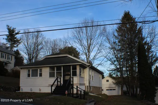 175 N Pioneer Avenue, Shavertown, PA 18708