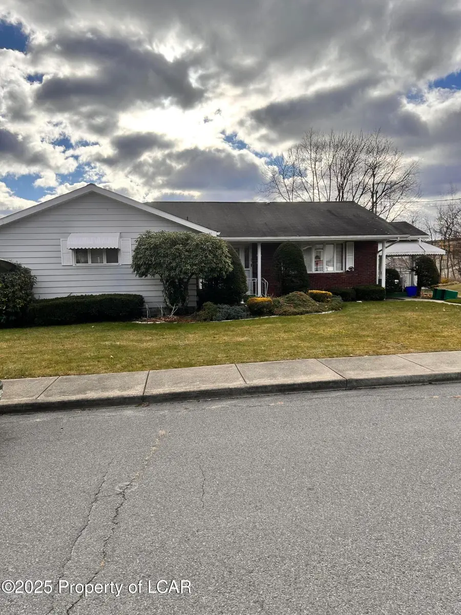 417 Riley Street, Old Forge, PA 18518 - Image #2