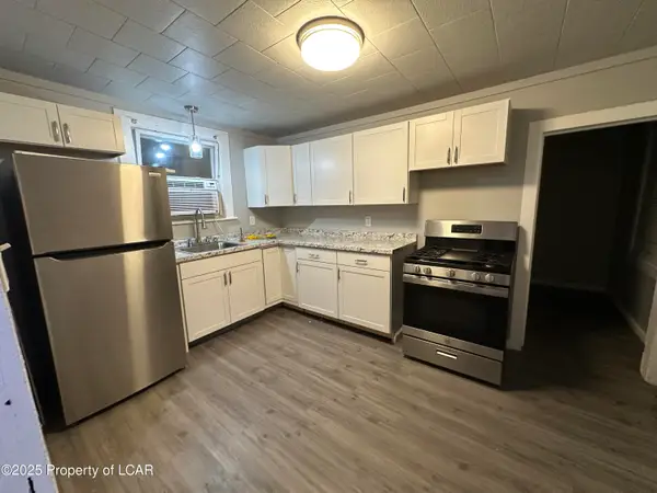 1112 Ridge Avenue, Dunmore, PA 18510