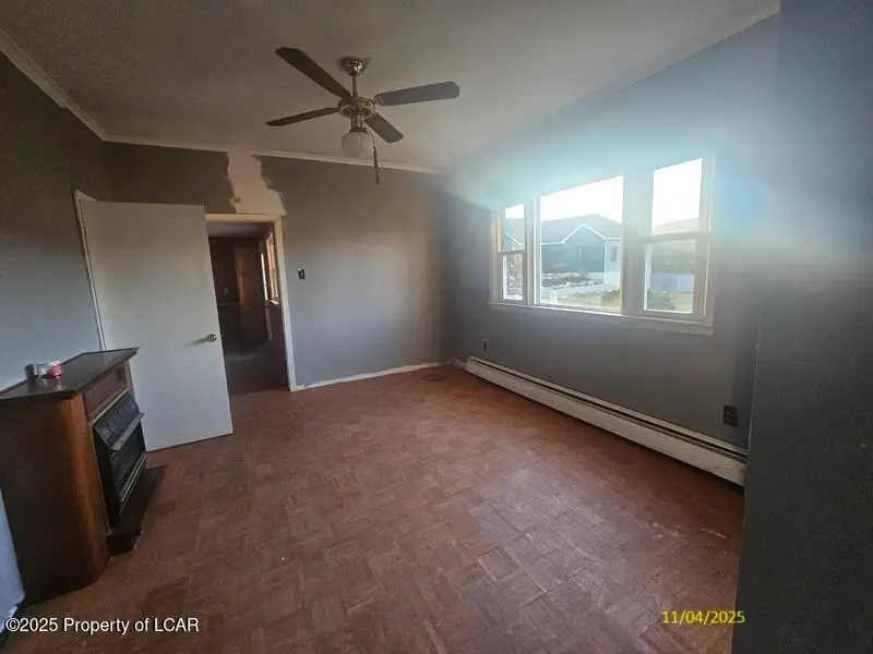 141 W Line Street, Olyphant, PA 18447 - Image #3