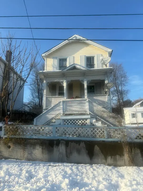 55 Barney Street, Larksville, PA 18651