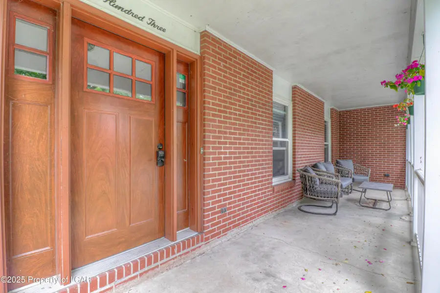 903 Aspen Drive, Mountain Top, PA 18707 - Image #3