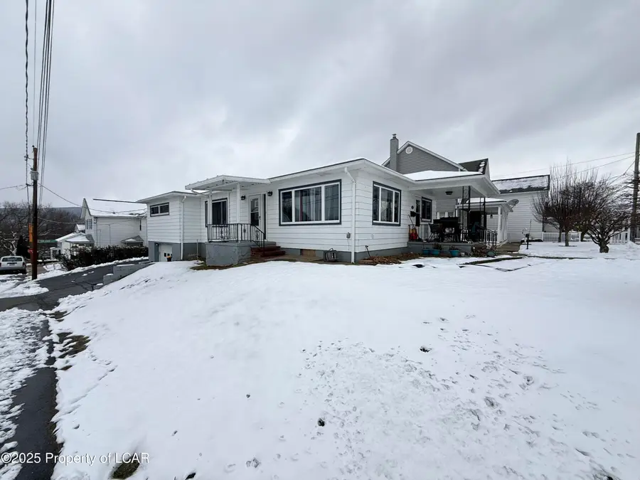 107 Johnson Street, Pittston, PA 18640 - Image #2