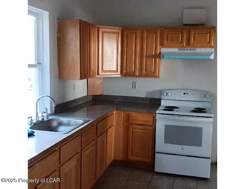 178 High Street, Wilkes Barre, PA 18702 - Image #3