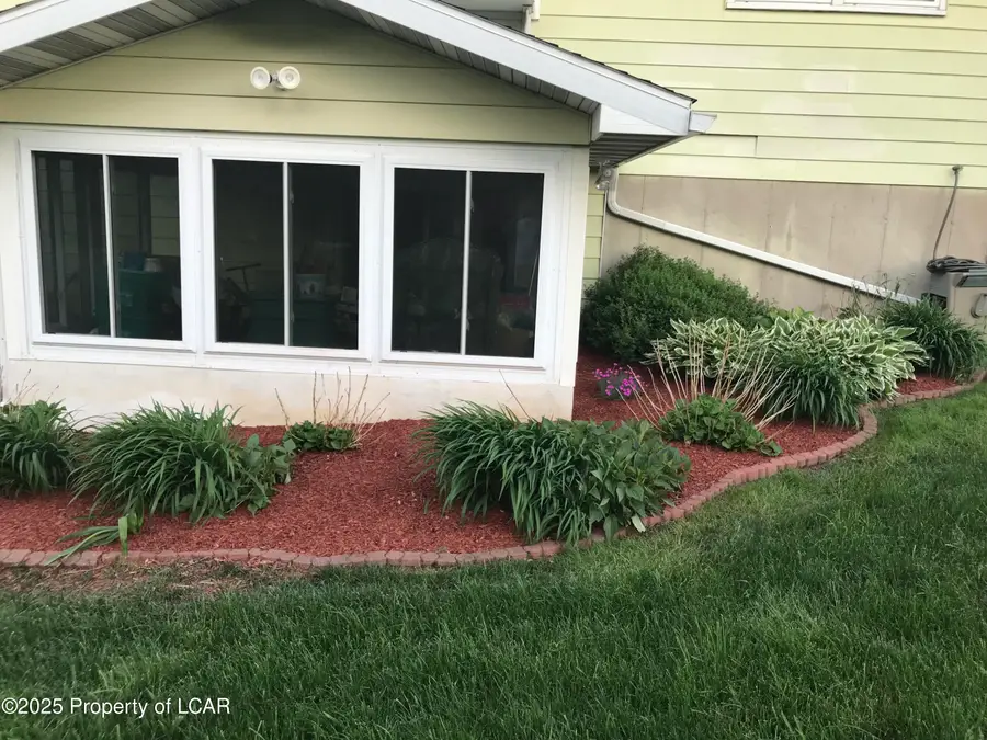 306 Cardinal Drive, Larksville, PA 18704 - Image #2