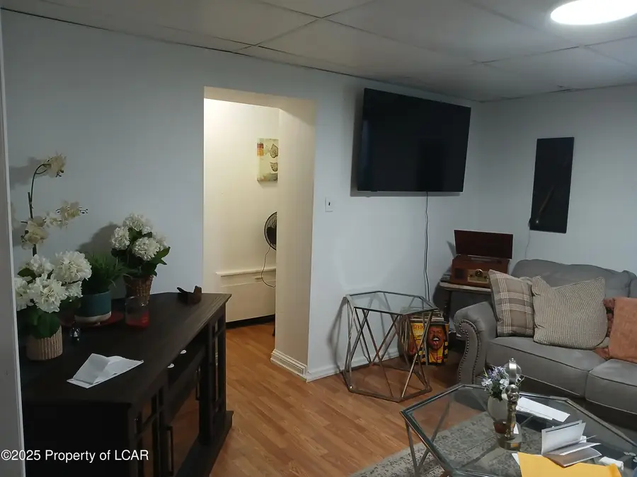 403 W 7th Street, Hazleton, PA 18201 - Image #3
