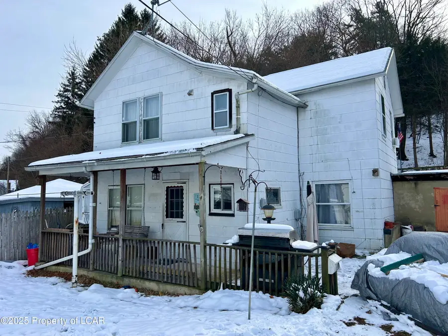 R 13 Coal Street, Glen Lyon, PA 18617 - Image #2
