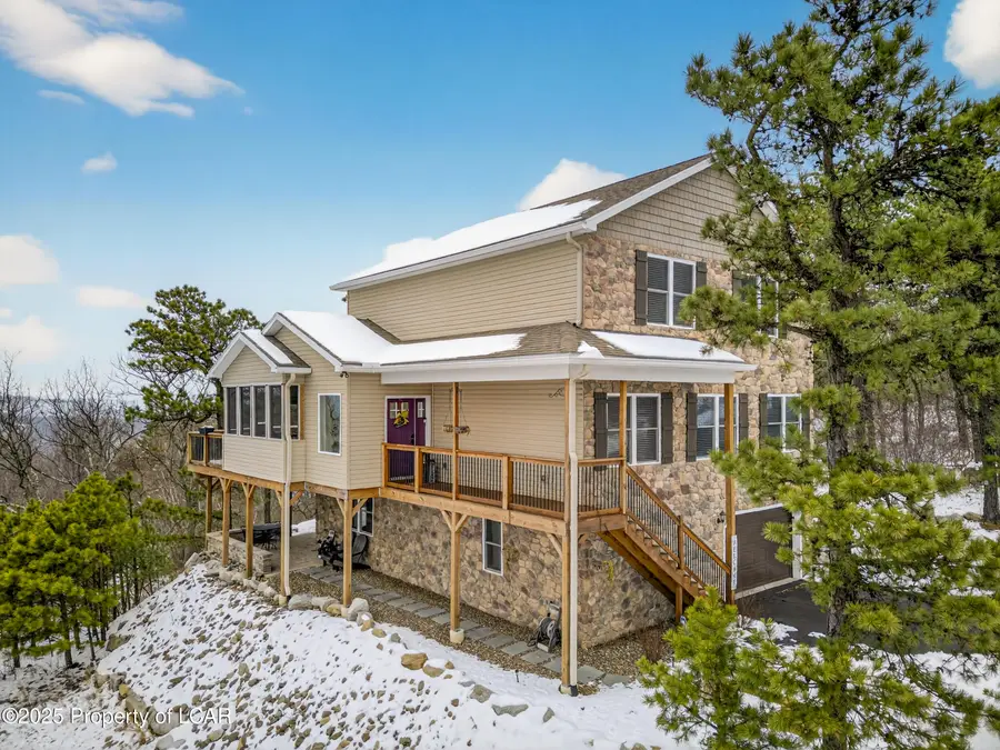 532 Buck Mountain Boulevard, Hazle Township, PA 18202 - Image #2