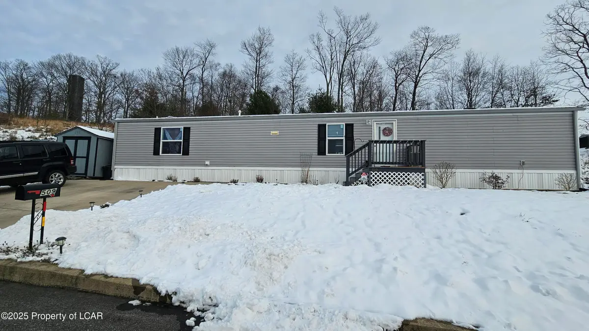 509 Hummingbird Drive, Shavertown, PA 18708 - Image #1