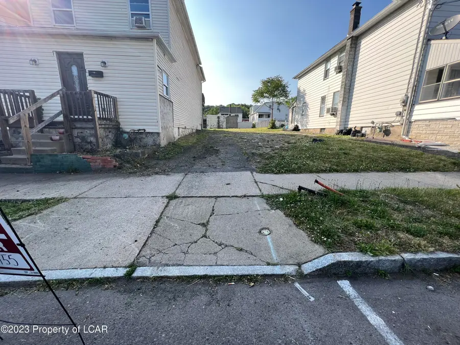 282 N Pennsylvania Avenue, Wilkes Barre, PA 18702 - Image #3