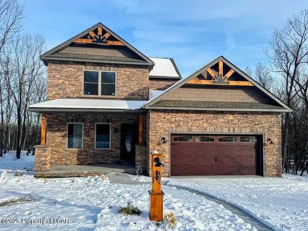 107 S Honeysuckle Drive, Hazle Twp, PA 18202