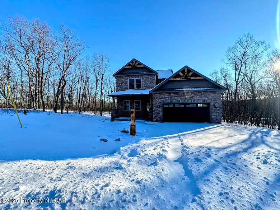 107 S Honeysuckle Drive, Hazle Township, PA 18202 - Image #2