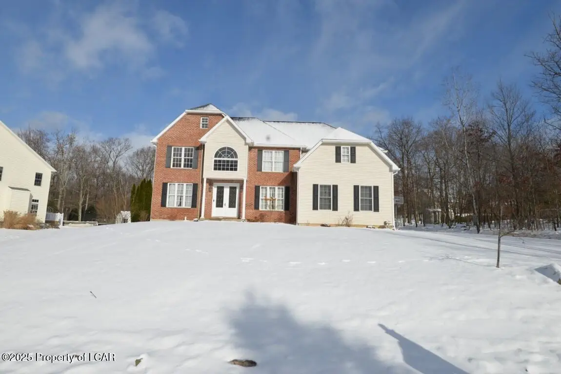 148 Fieldstone Way, Mountain Top, PA 18707 - Image #1