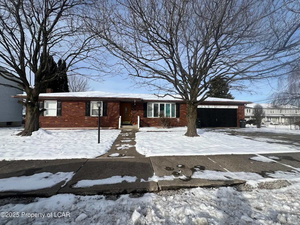 829 W 21st Street, Hazleton, PA 18201 - Image #1