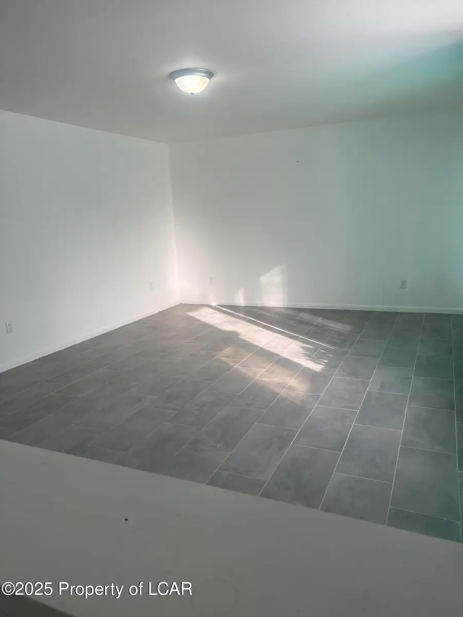 829 W 21st Street, Hazleton, PA 18201 - Image #2