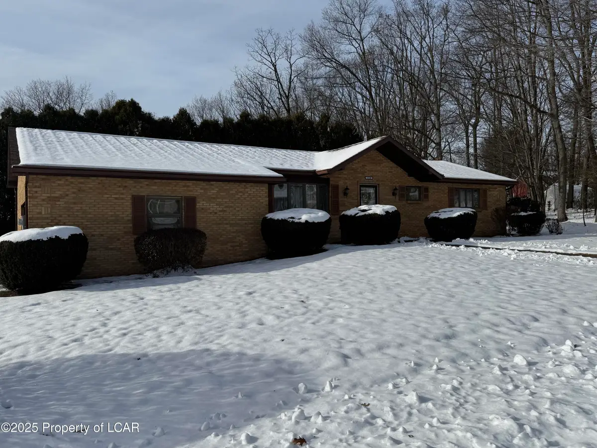 2110 Wedgewood Road, Hazle Township, PA 18202 - Image #1