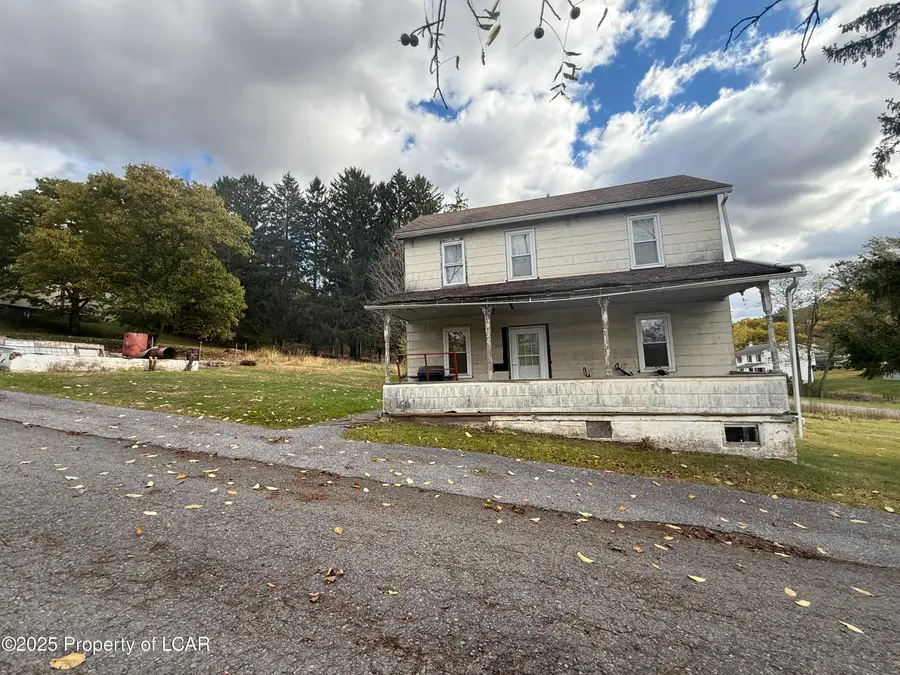 231 Sigmond Street, Weston, PA 18256 - Image #2