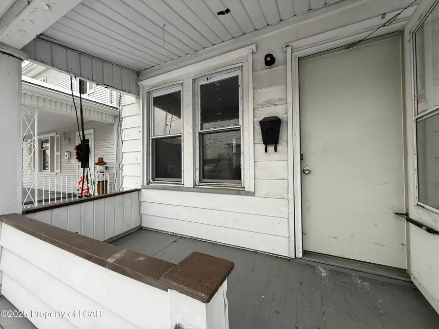 13 Woodbury Street, Hanover Township, PA 18706 - Image #3