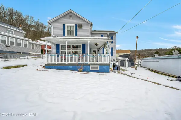 11 Honey Pot Street, Nanticoke, PA 18634