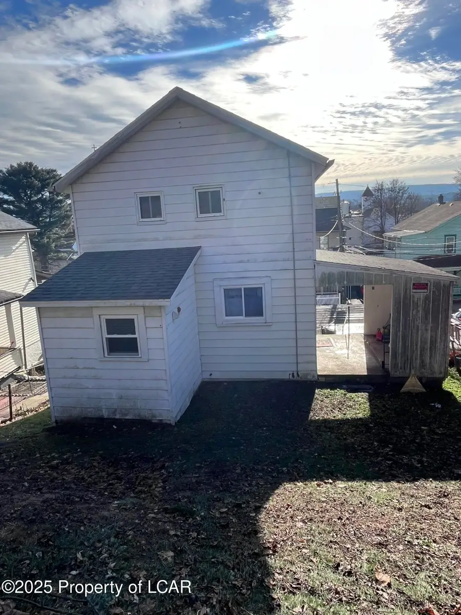 51 E Walnut Street, Plymouth, PA 18651 - Image #3