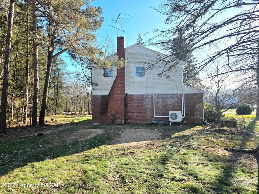 10 Gabriel Street, Hazle Township, PA 18202 - Image #2