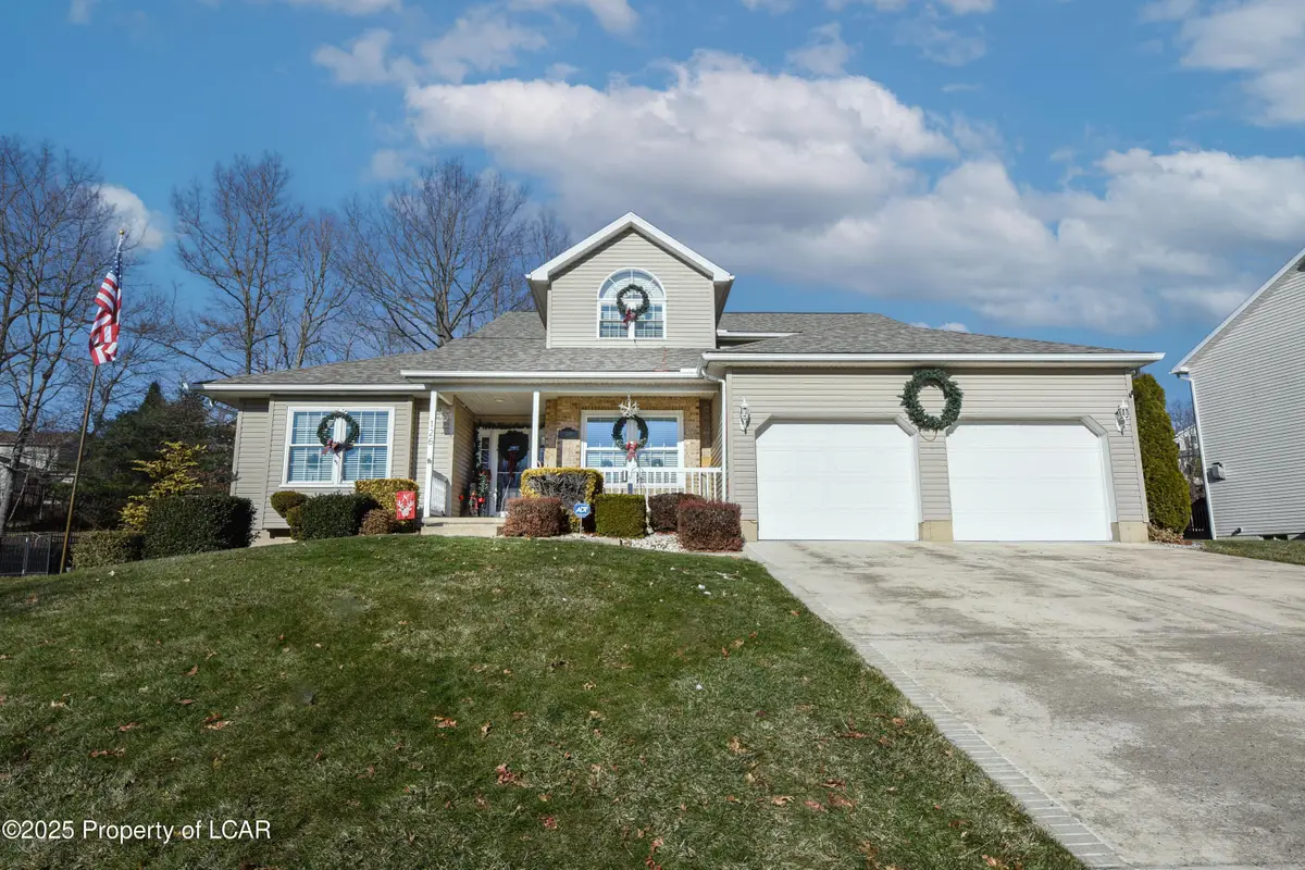 126 St Charles Place, Hazle Township, PA 18202 - Image #1