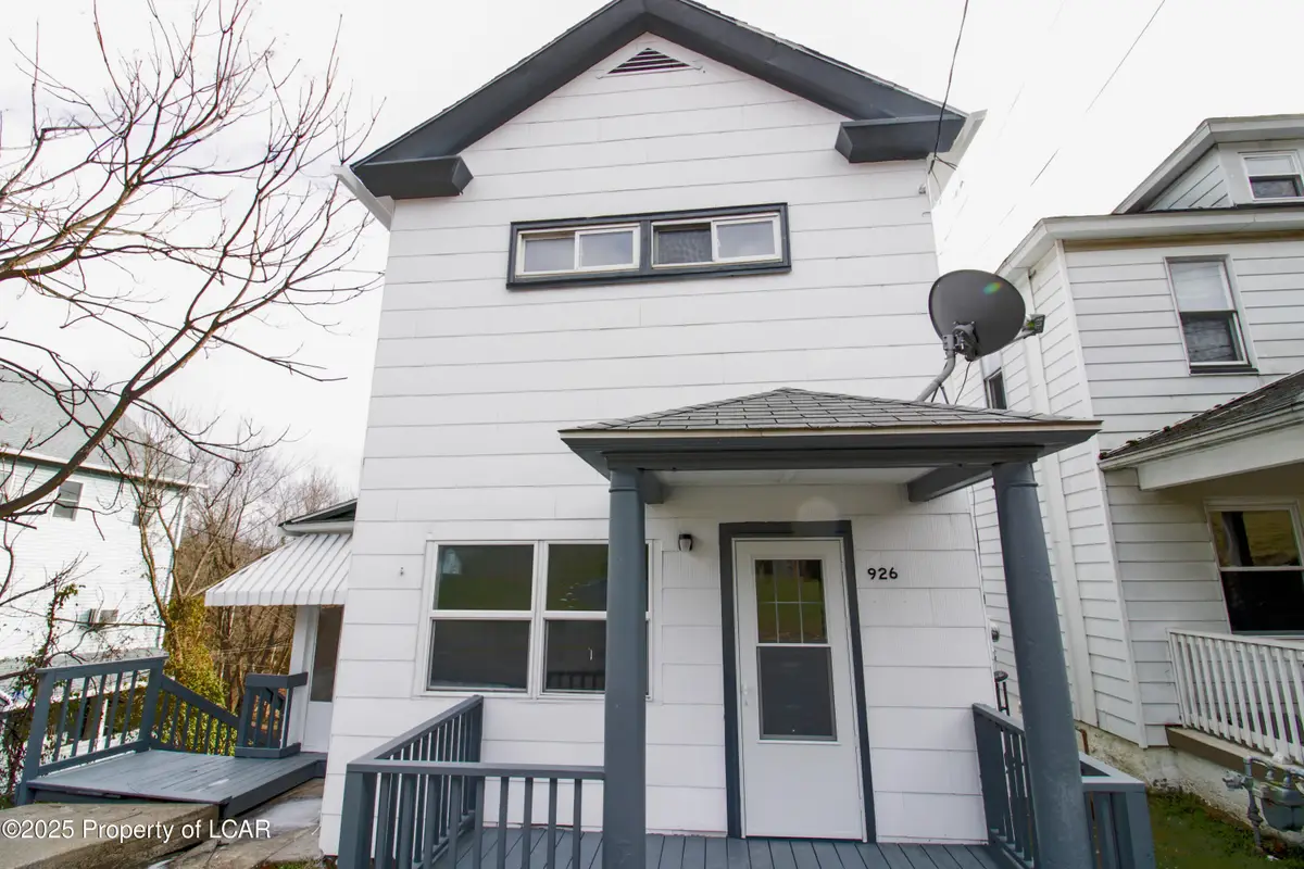 926 W Main Street, Plymouth, PA 18651 - Image #1