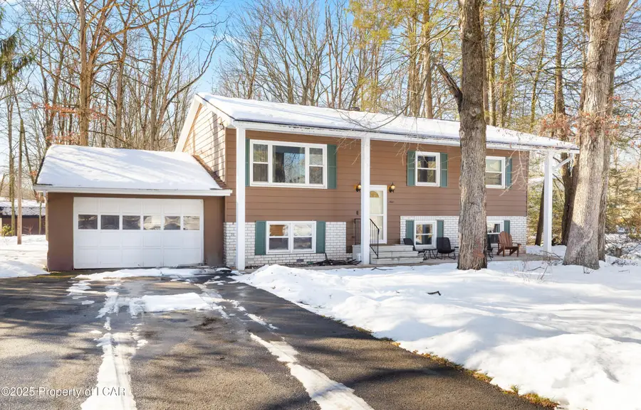 9 Yorktown Road, Mountain Top, PA 18707 - Image #2